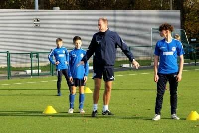 Talenttraining door staf 1e Elftal