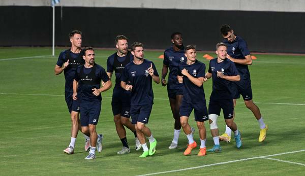 Afreis en training Omonia Nicosia - KAA Gent