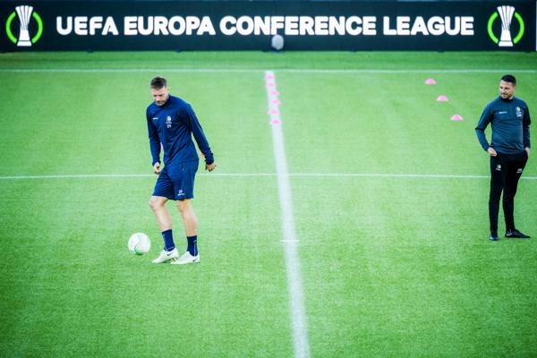 📸 Laatste training en persconferentie voor Molde - KAA Gent