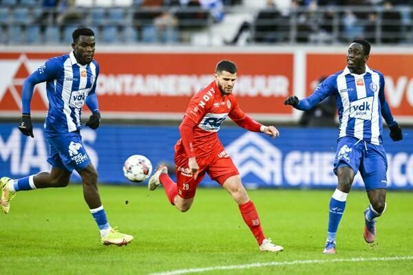 📸 KAA Gent - KV Kortrijk