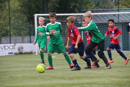 De 14 Elk Talent Telt voetbalclubs werken samen onder coördinatie van de KAA Gent Foundation.