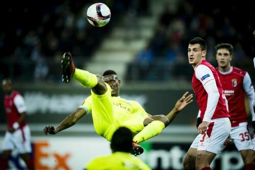 Kalifa Coulibaly scoort vs Braga (2-2)