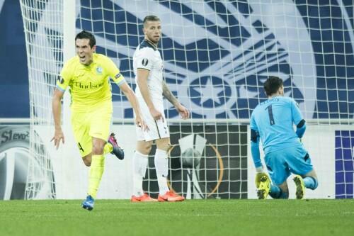 Perbet knalt de winnende 1-0 binnen vs Tottenham