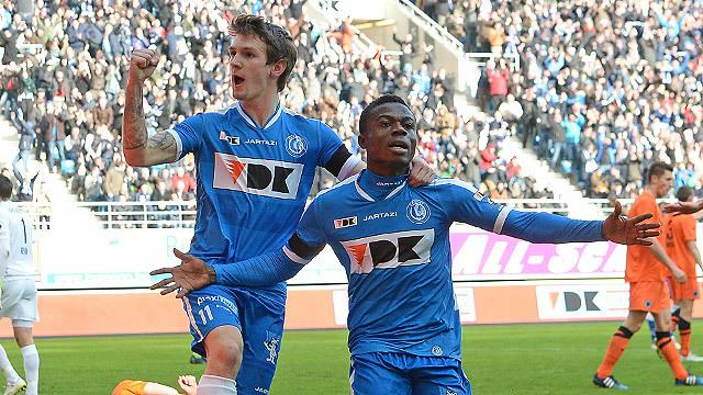 KAA Gent wint zinderende topper tegen Club Brugge