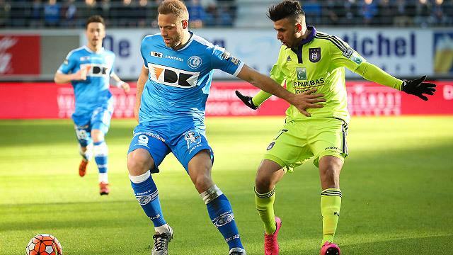 KAA Gent zet 2016 in met 2-0 zege tegen Anderlecht