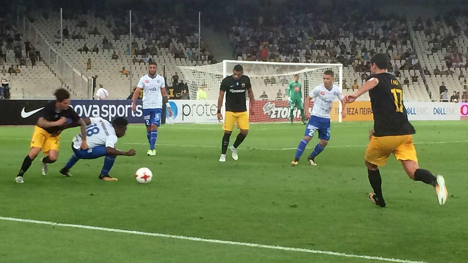 KAA Gent speelt 1-1 gelijk op bezoek bij AEK Athene