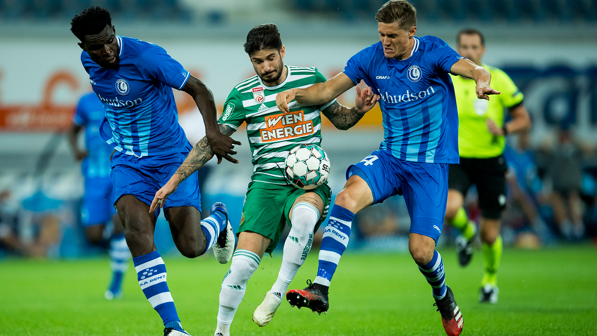 KAA Gent schakelt Rapid Wien uit in derde voorronde Champions League