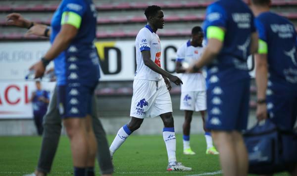 Schorsing Okumu herleid naar 1 match effectief