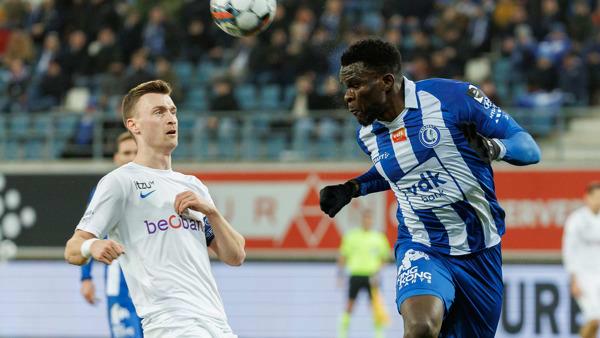 Gent verliest nipt met 2-3 van Genk