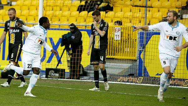 Hattrick Simon volstaat niet voor zege in Lokeren