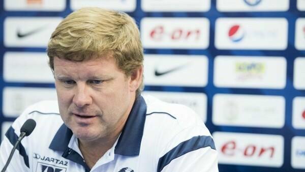 Persconferentie Hein Vanhaezebrouck: "Scherp starten en zelf scoren"