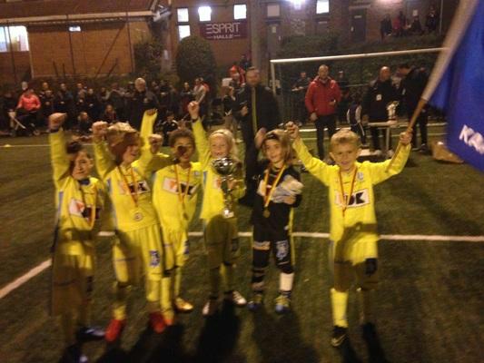 U8 winnen 2 tornooien