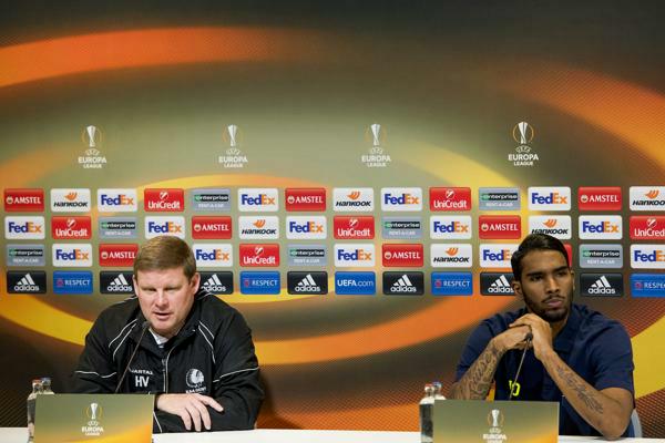 Persconferentie en training voor KAA Gent- Tottenham