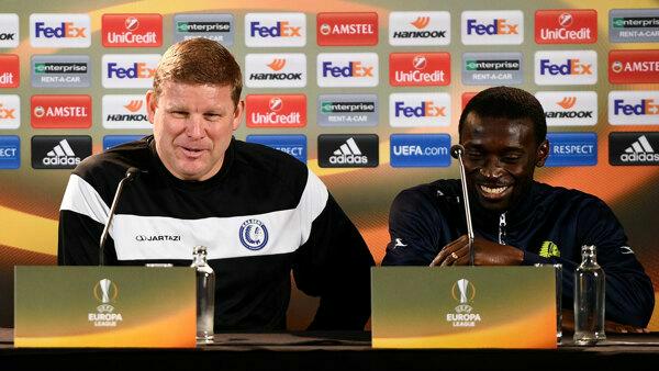 Persconferentie en training voor KRC Genk - KAA Gent