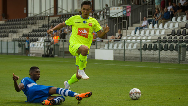 KAA Gent verslaat PEC Zwolle achter gesloten deuren