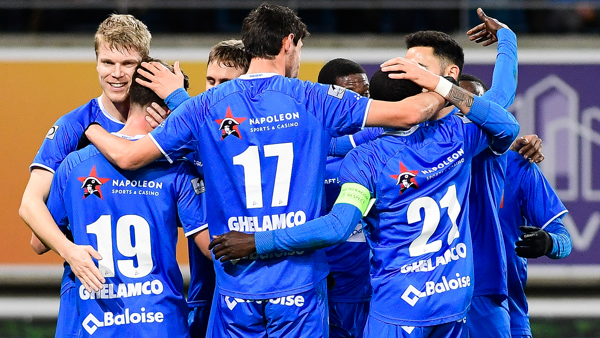 KAA Gent swingt langs Cercle Brugge