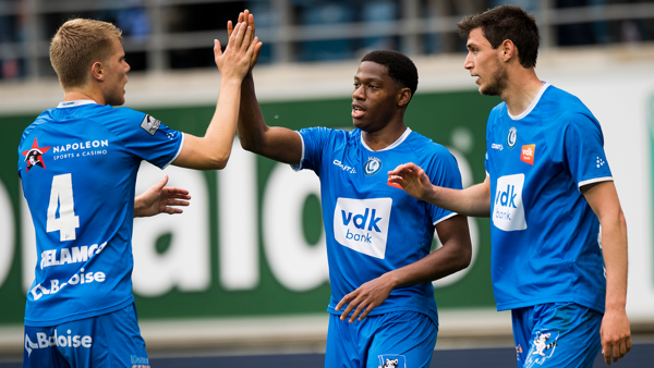 KAA Gent pakt vijfde plaats na 2-1 zege tegen RSC Anderlecht