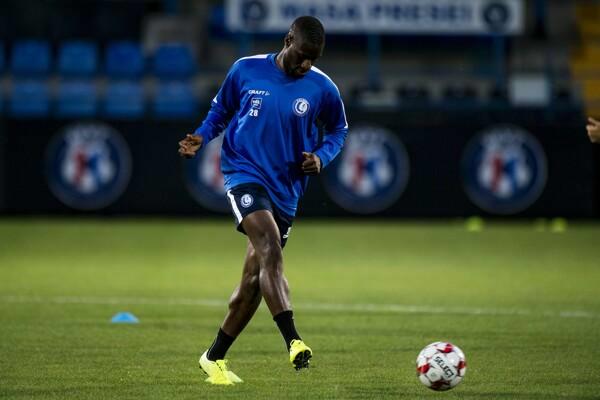 Mamadou Sylla verhuurd aan FK Orenburg