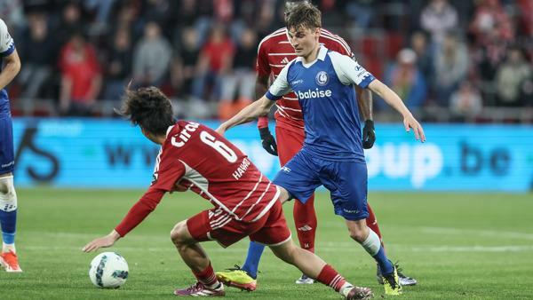 Gent wint met ruime 1-4 cijfers bij Standard