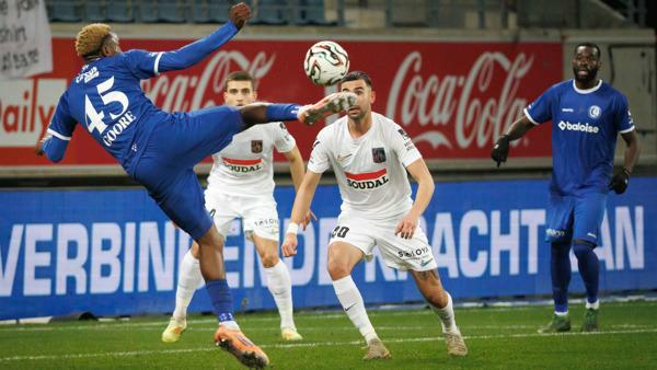 Gent sluit 2025 winnend af