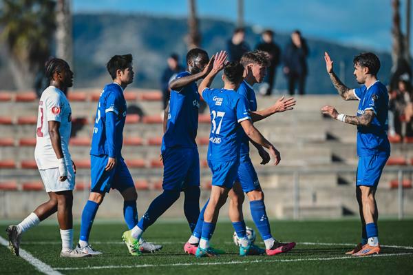 Oefenmatch tegen CFR Cluj