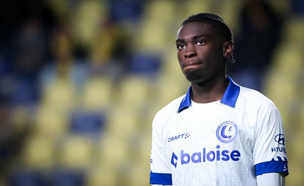 Jorthy Mokio ruilt KAA Gent voor Ajax